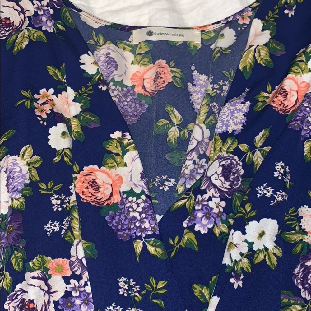 Cute romper!! - Picture 2 of 3